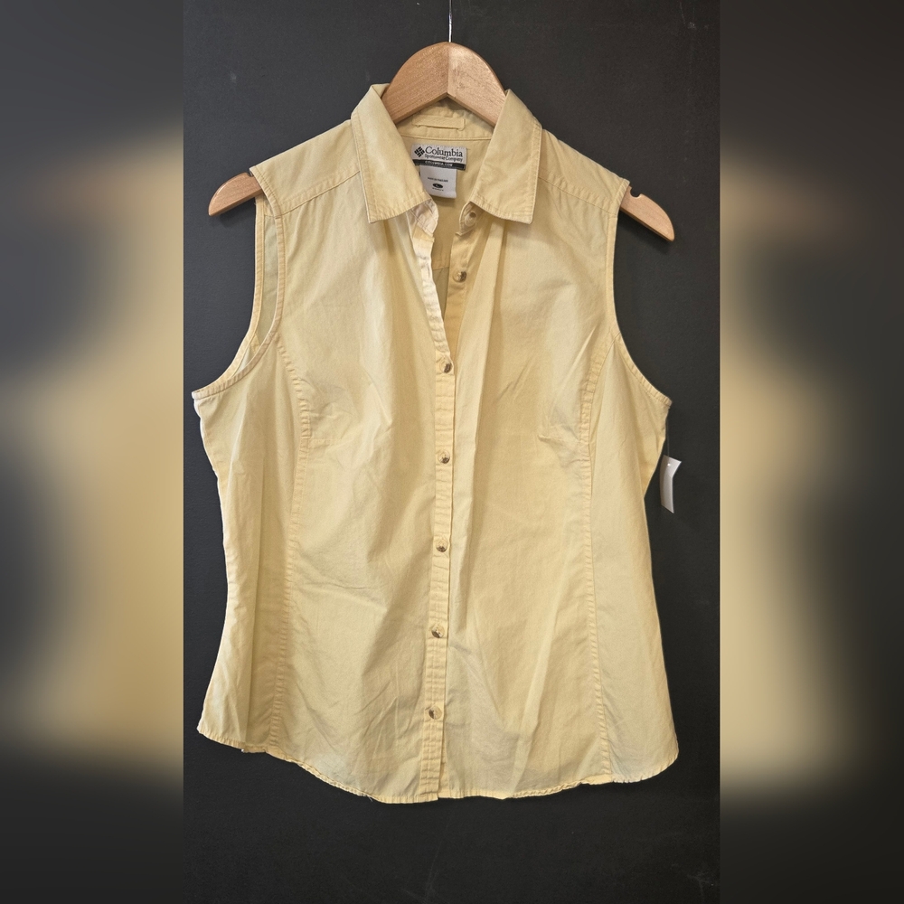 Columbia Yellow Sleeveless Button-Down Shirt